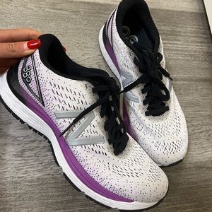 New balance 880 running shoes purple white